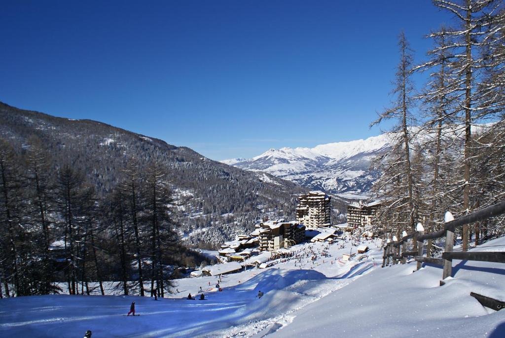 La Combe D'Or Hotel Лез Ор Екстериор снимка